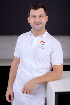 Dr. med. Helge Knopp